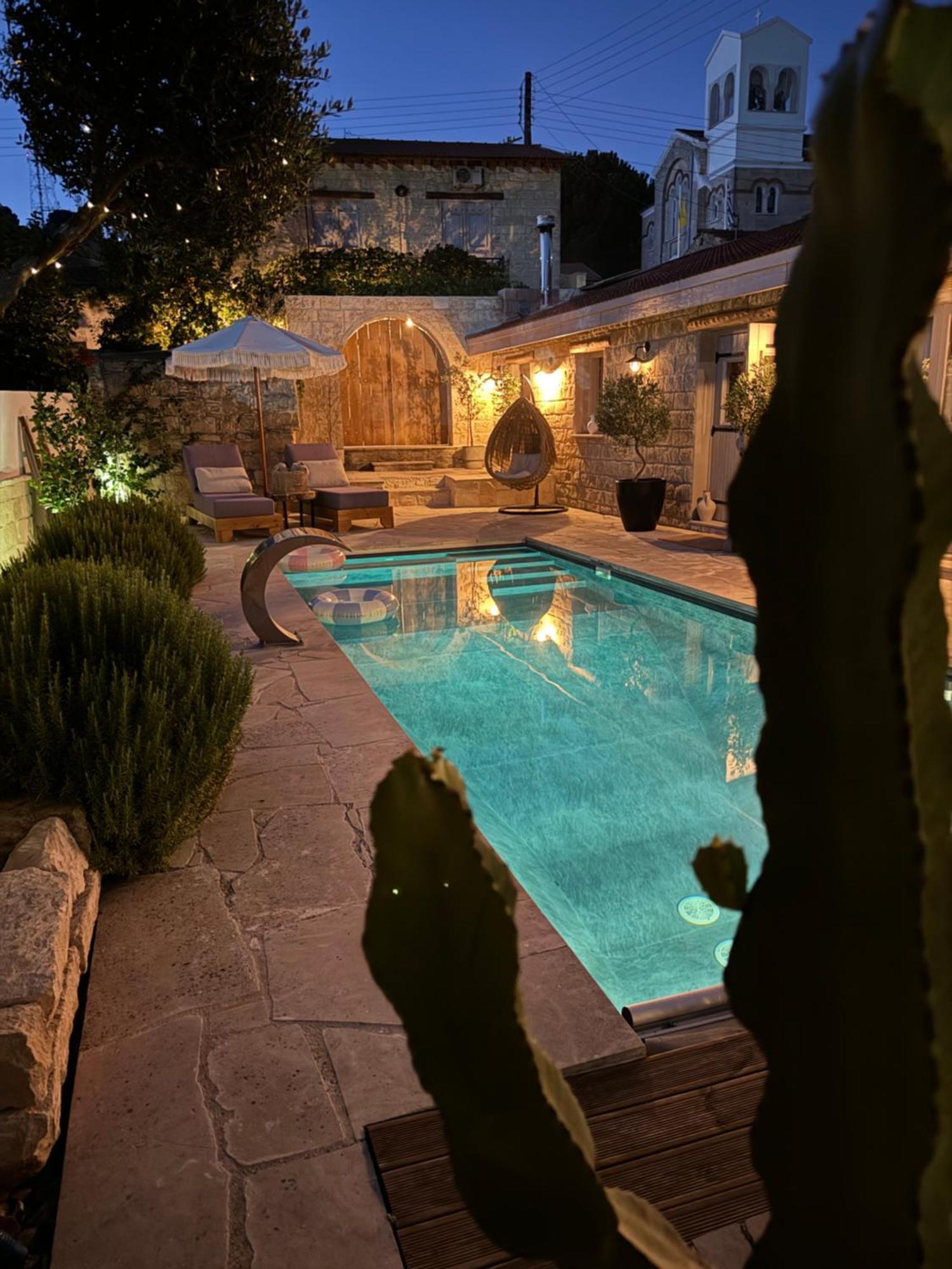 Fig&Olive Luxury One Bedroom Boutique In Pachna Limassol Bagian luar foto